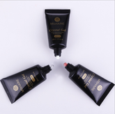 Uñas de gel polivinílico