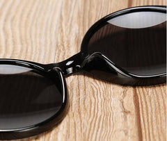 Gafas de sol hechas a mano con base de bambú