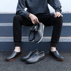 Botas de chuva curtas de cano baixo e sola macia masculinas à prova d'água