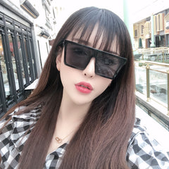 Female round face slim sunglasses