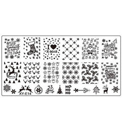 Estampado floral navideño para realzar las uñas