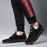 Par de tênis de corrida com sola macia e respirável