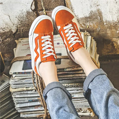 Casual women’s sneakers, comfy and breathable. Korean Vans style.