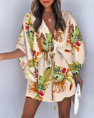 2025 Boho Floral Dress – Casual, Feminine & Flowy with Ruffles and V-Neck Detail.