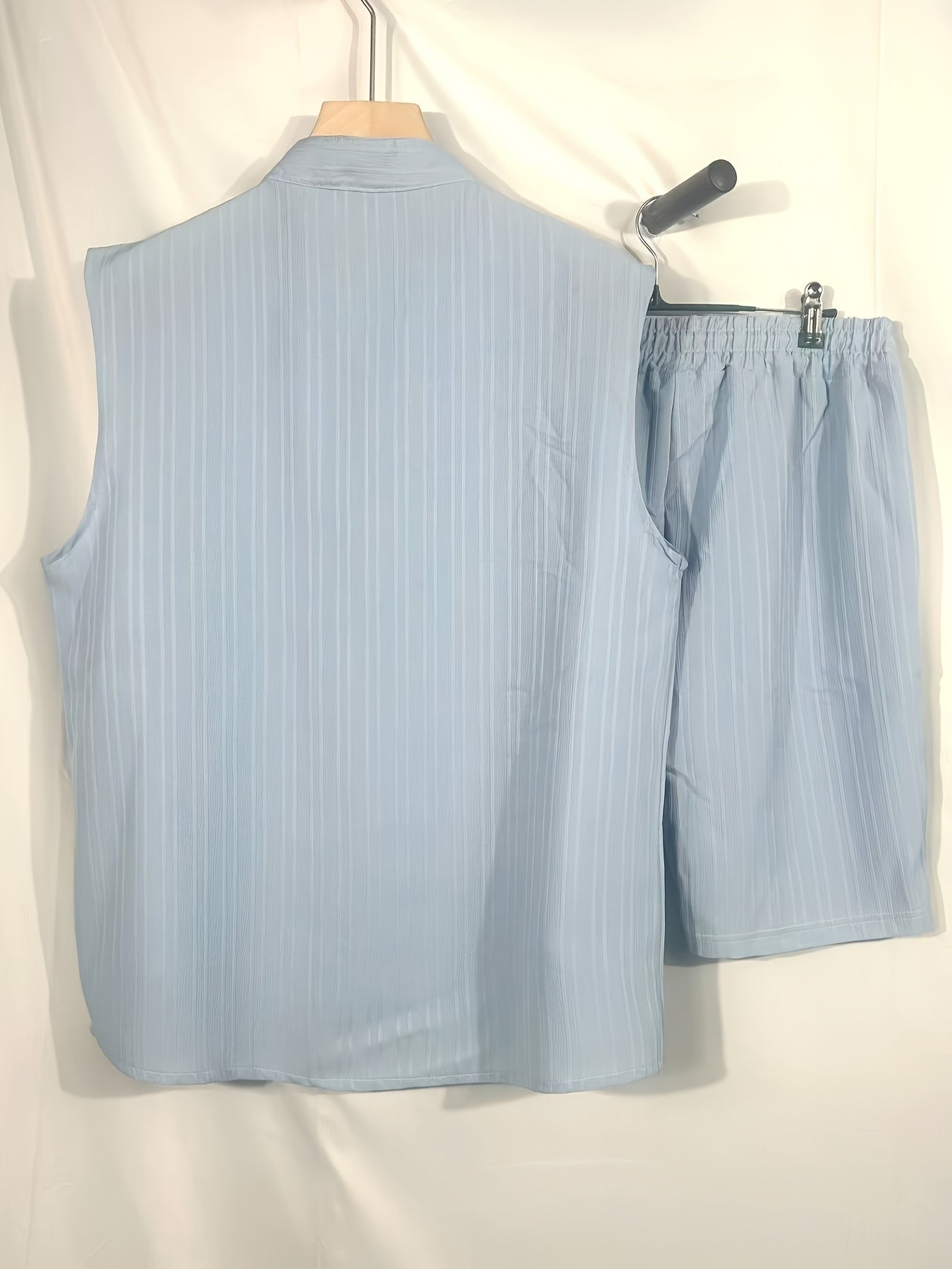 New Summer Men's Shirt Casual Henley Neck Sleeveless Top Shorts Beach Set