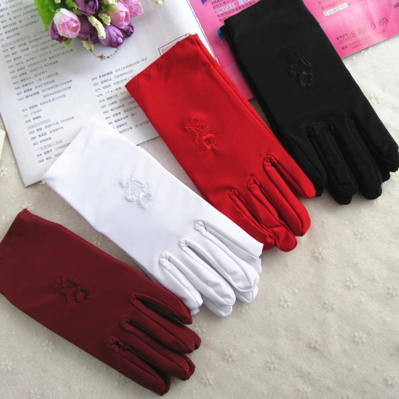 Etiquette embroidered high stretch thin gloves