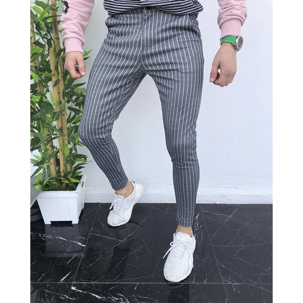 Calça casual masculina listrada 