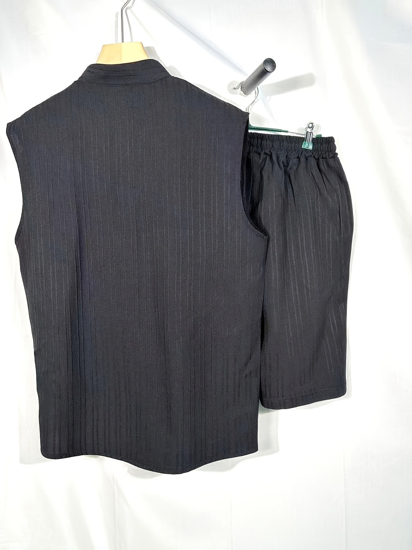 New Summer Men's Shirt Casual Henley Neck Sleeveless Top Shorts Beach Set