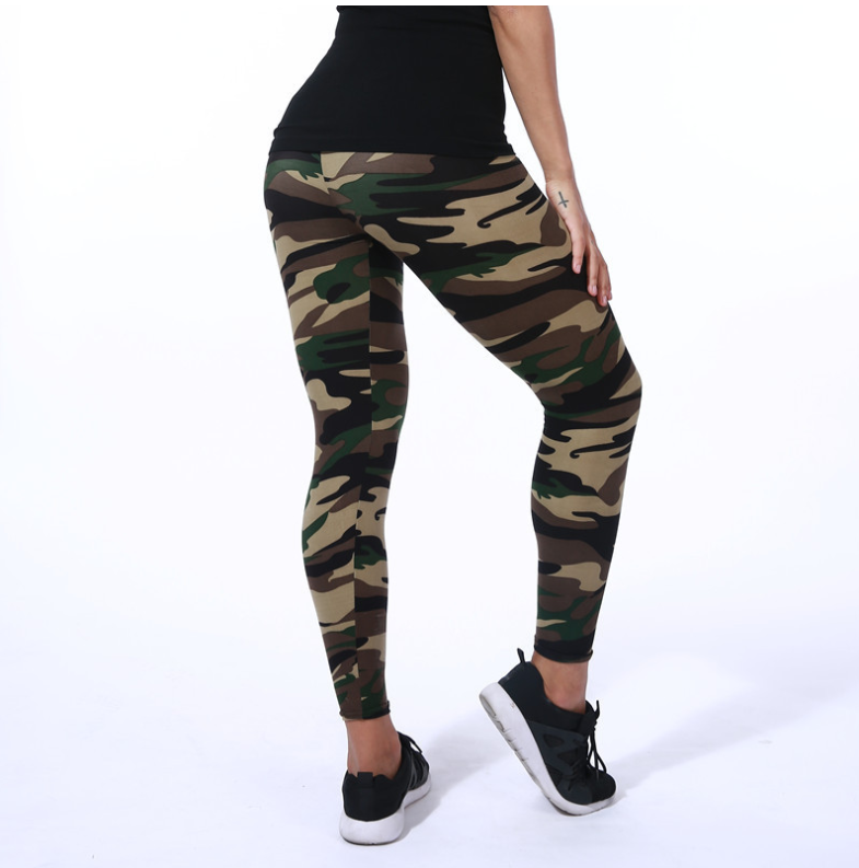 Leggings de camuflagem com estampa de flores da moda europeia e americana