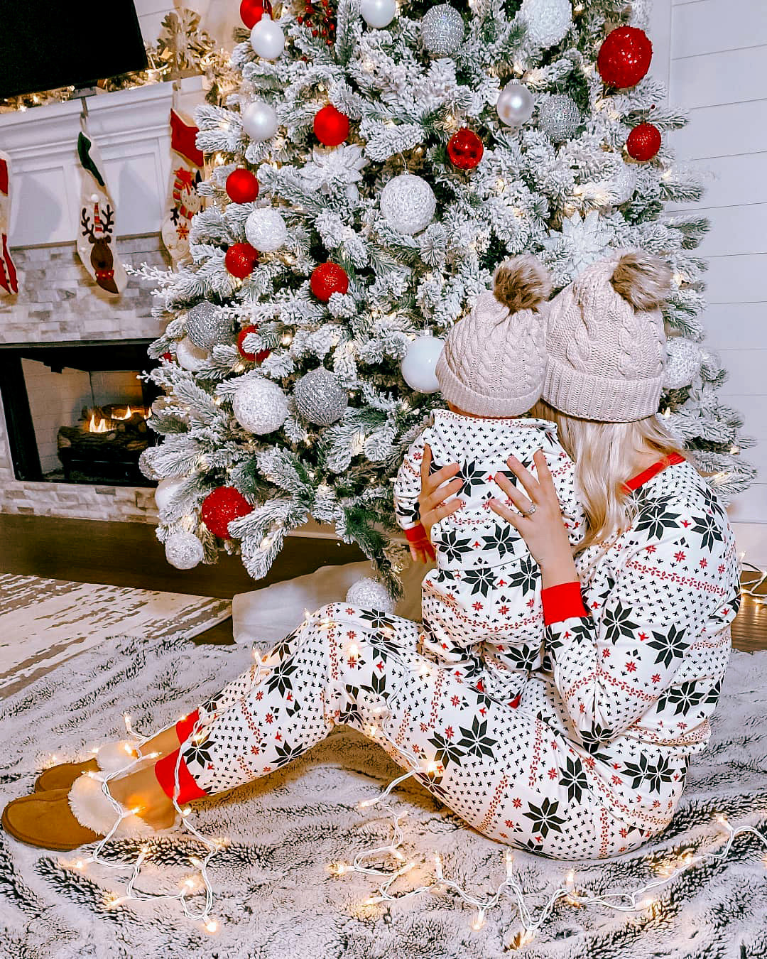 Traje casual de poliéster en blanco y negro con contraste de colores para Navidad para padres e hijos