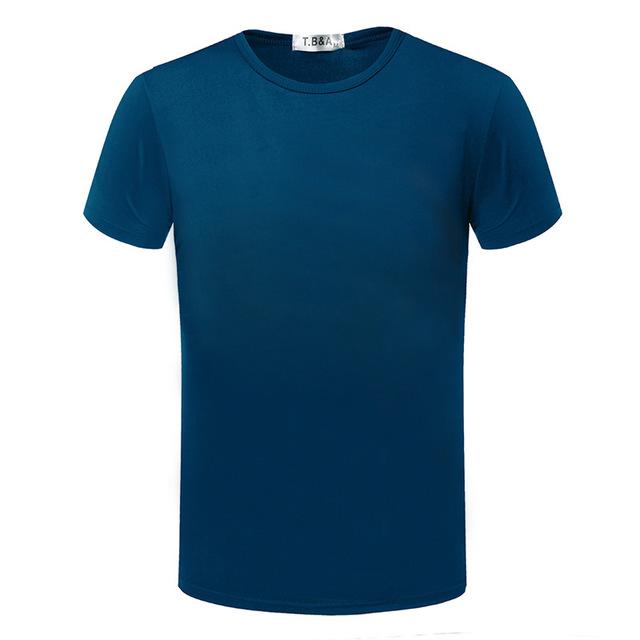 Camiseta masculina de manga curta com gola redonda e slim