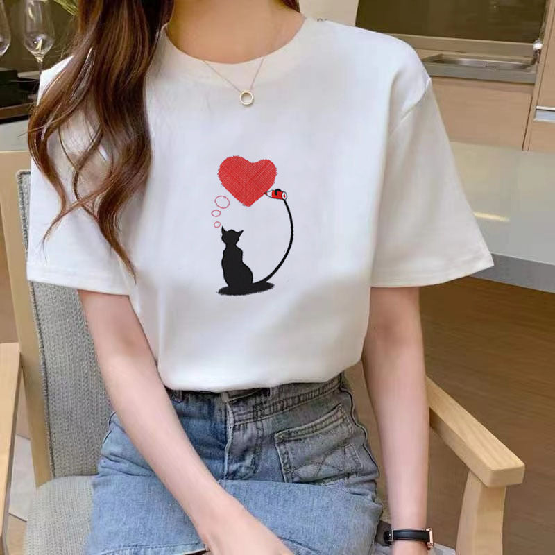 Nueva camiseta de manga corta blanca suelta adelgazante de moda de verano para mujeres estudiantes