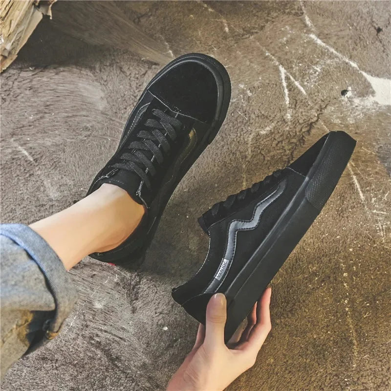 Casual women’s sneakers, comfy and breathable. Korean Vans style.