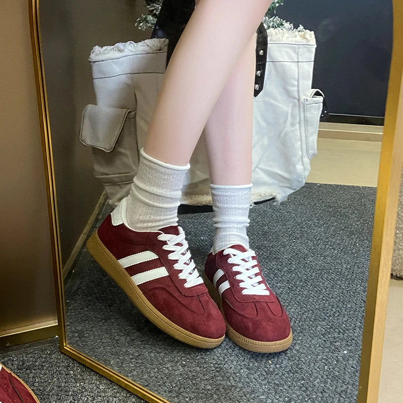 Chic Retro Sneakers – Comfort Meets Style