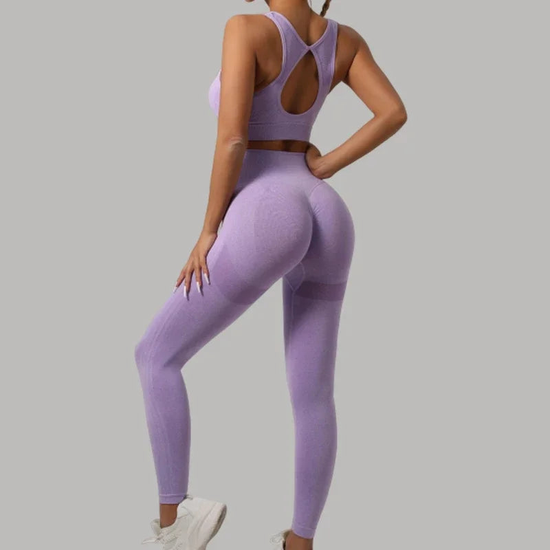 Sporty & Sleek – Women's Fitness Set