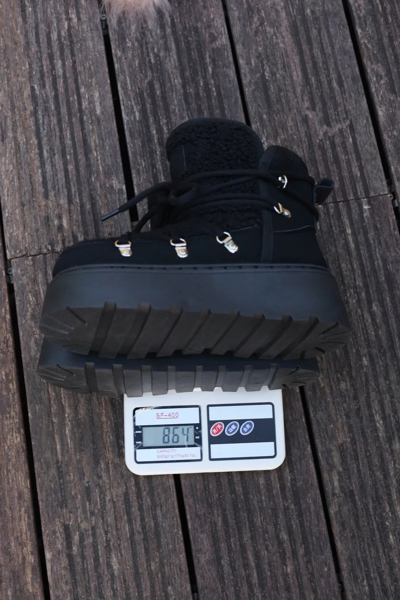 Women’s Winter Snow Boots – Warm, Fleece-Lined, Thick Sole, Cotton Material, Adjustable Ties, Non-Slip Rubber Outsole,