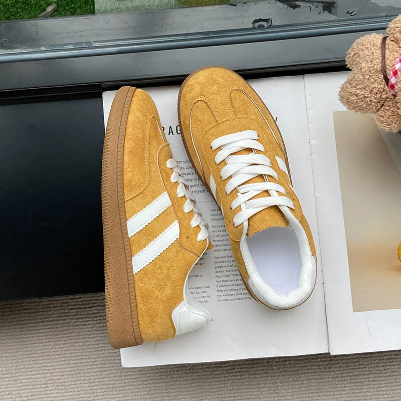 Chic Retro Sneakers – Comfort Meets Style