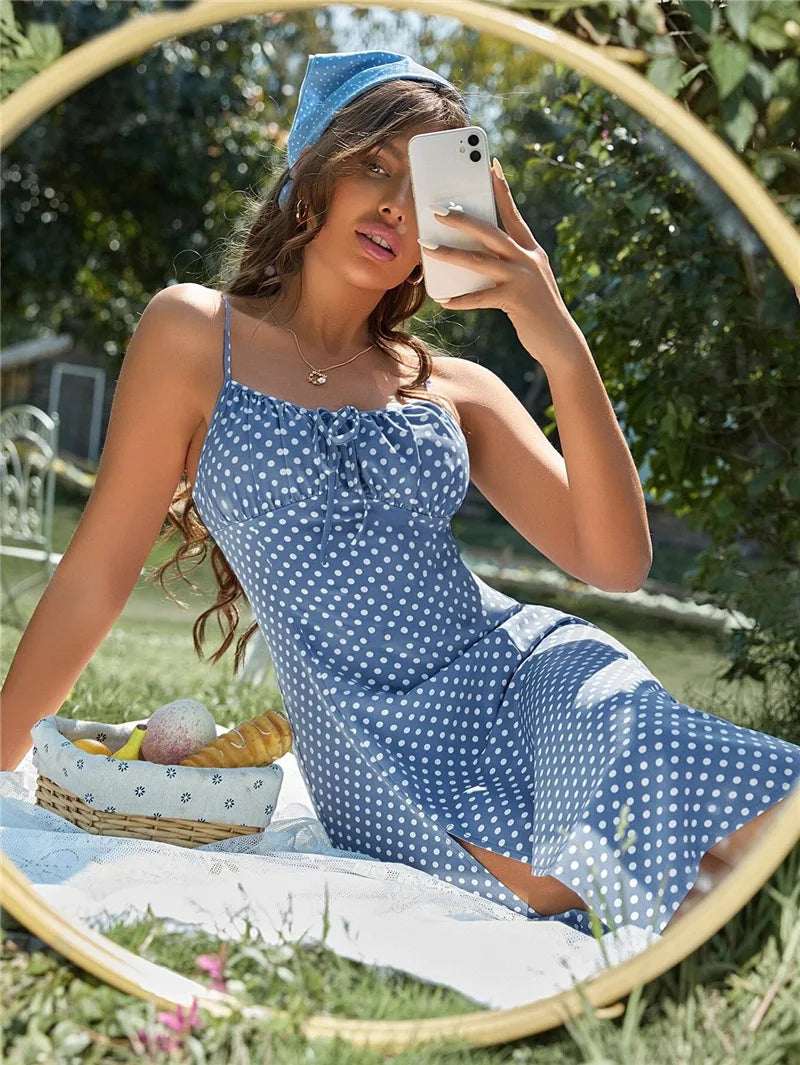 elegant and simple dress, spring/summer