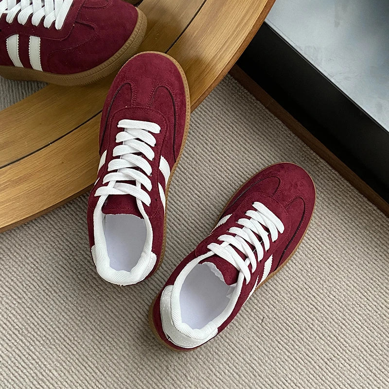 Chic Retro Sneakers – Comfort Meets Style