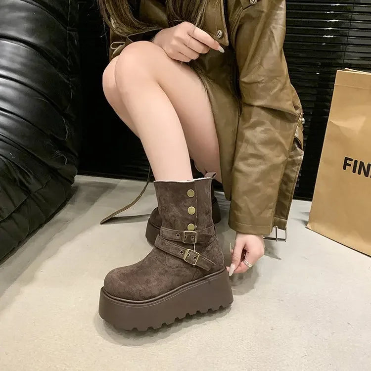 Women’s Winter Boots – Thick sole, ultra high heel, fleece-lined, mid-calf, round toe.