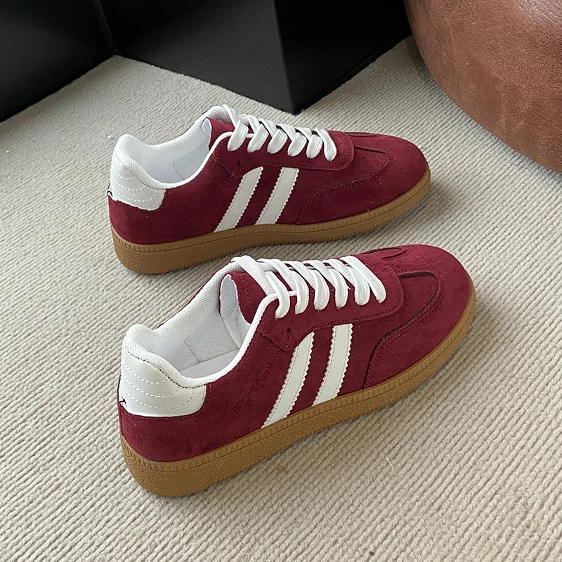 Chic Retro Sneakers – Comfort Meets Style
