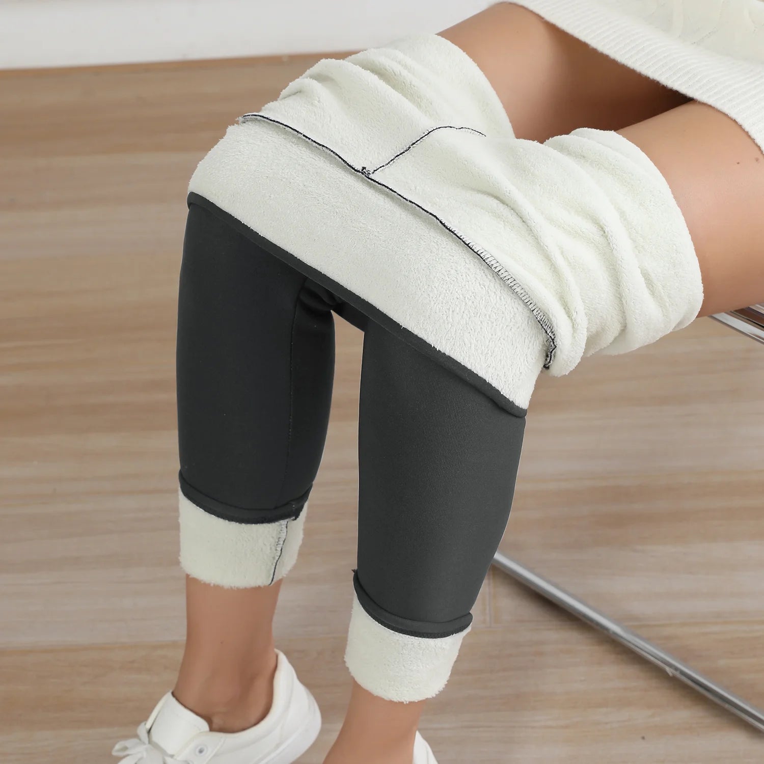 High-Waist Fleece Velvet Leggings – Autumn & Winter