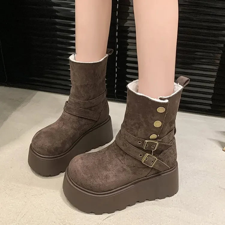 Women’s Winter Boots – Thick sole, ultra high heel, fleece-lined, mid-calf, round toe.