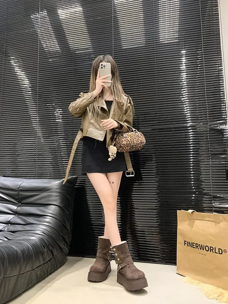 Women’s Winter Boots – Thick sole, ultra high heel, fleece-lined, mid-calf, round toe.