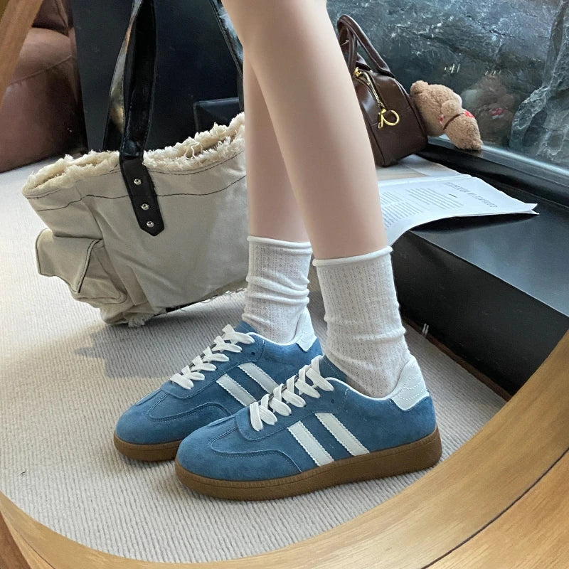 Chic Retro Sneakers – Comfort Meets Style