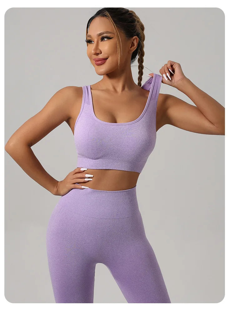 Sporty & Sleek – Women's Fitness Set