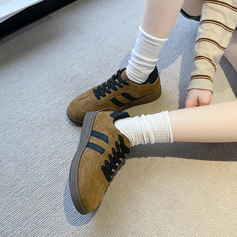 Chic Retro Sneakers – Comfort Meets Style