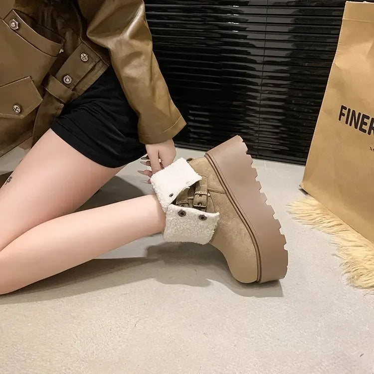 Women’s Winter Boots – Thick sole, ultra high heel, fleece-lined, mid-calf, round toe.