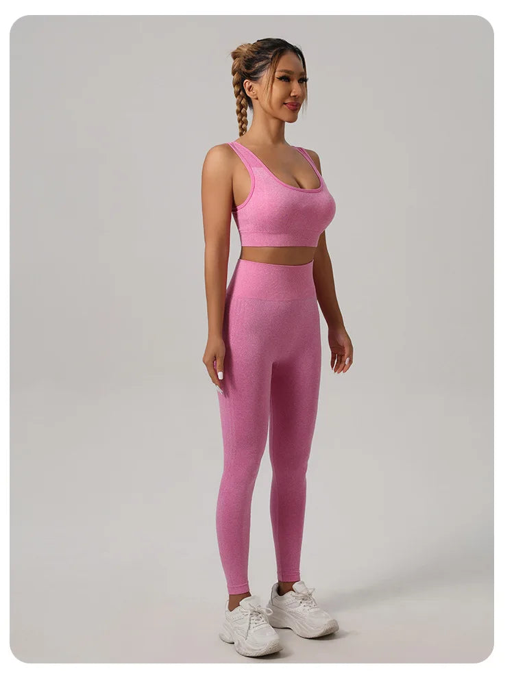 Sporty & Sleek – Women's Fitness Set