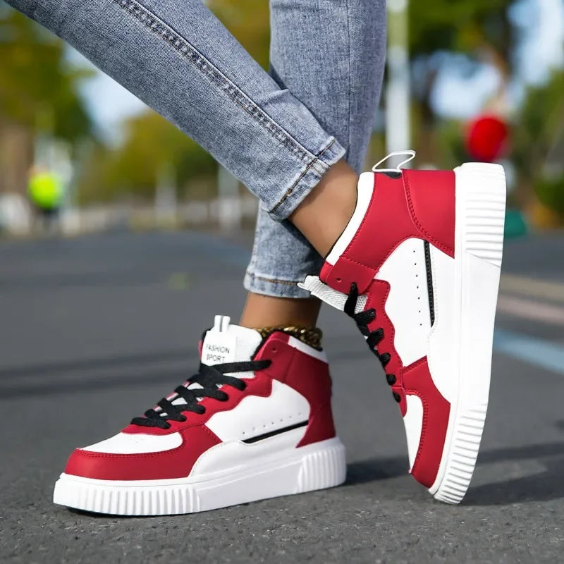 Women’s high-top sneakers, lightweight and durable. Sporty style.