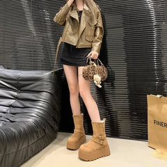 Women’s Winter Boots – Thick sole, ultra high heel, fleece-lined, mid-calf, round toe.