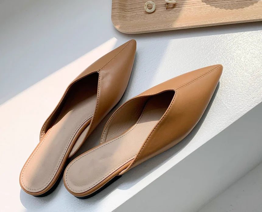 Retro Korean-Style Flat Shoes 2023 – Long Toe Seam, Closed Design