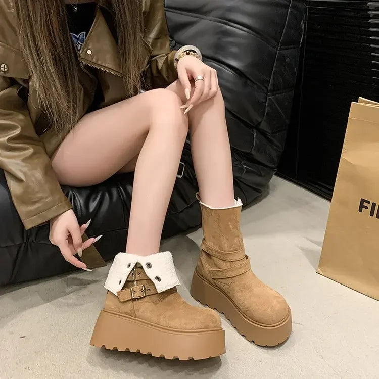 Women’s Winter Boots – Thick sole, ultra high heel, fleece-lined, mid-calf, round toe.