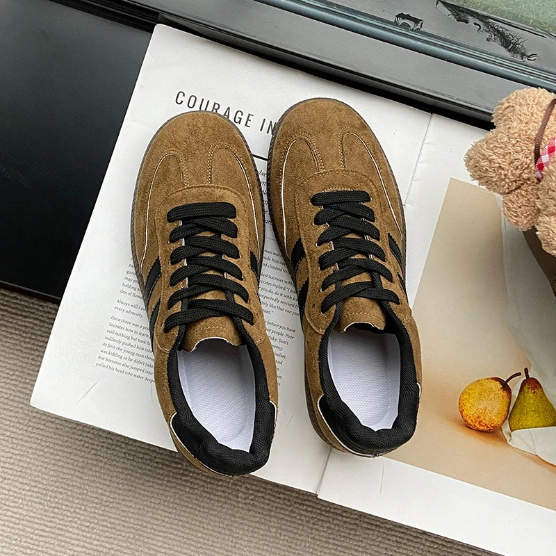 Chic Retro Sneakers – Comfort Meets Style