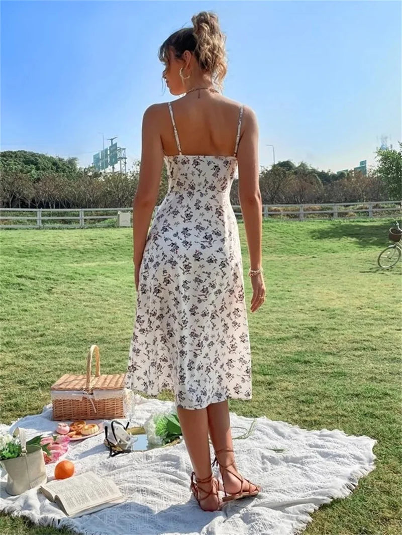 elegant and simple dress, spring/summer
