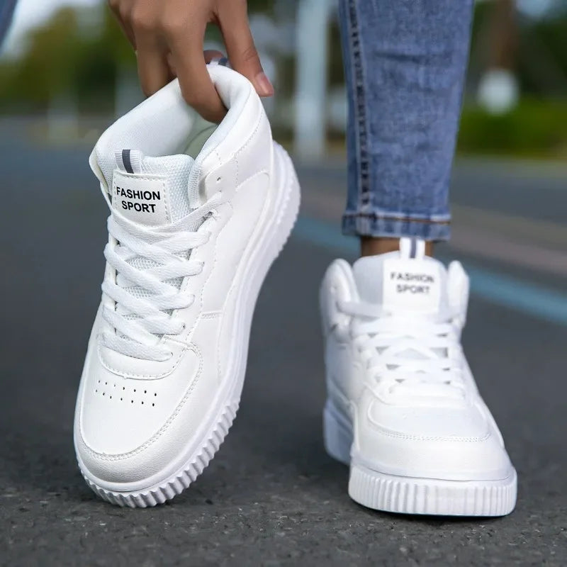 Women’s high-top sneakers, lightweight and durable. Sporty style.