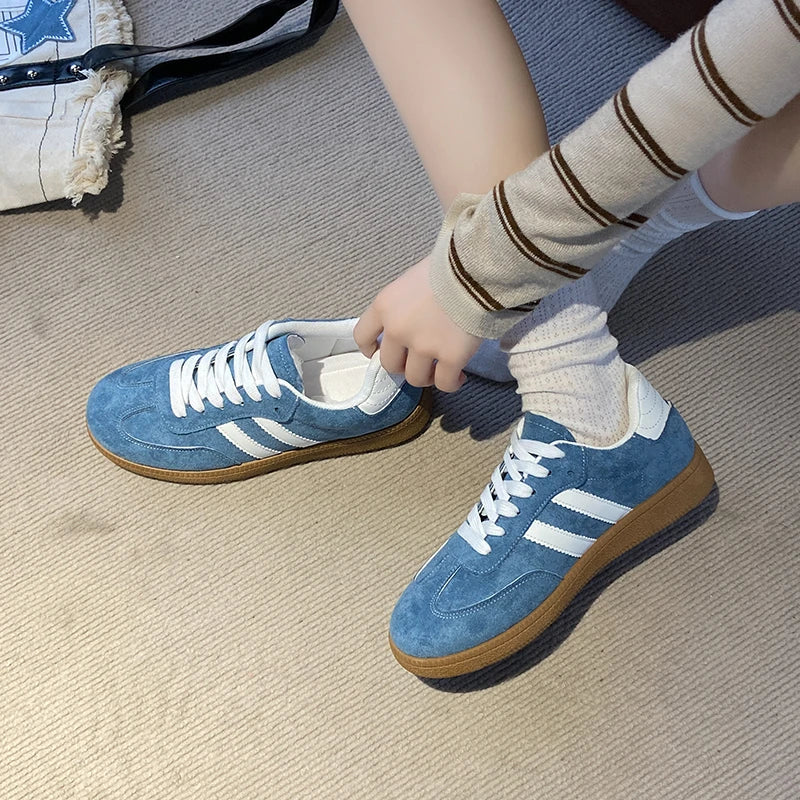 Chic Retro Sneakers – Comfort Meets Style
