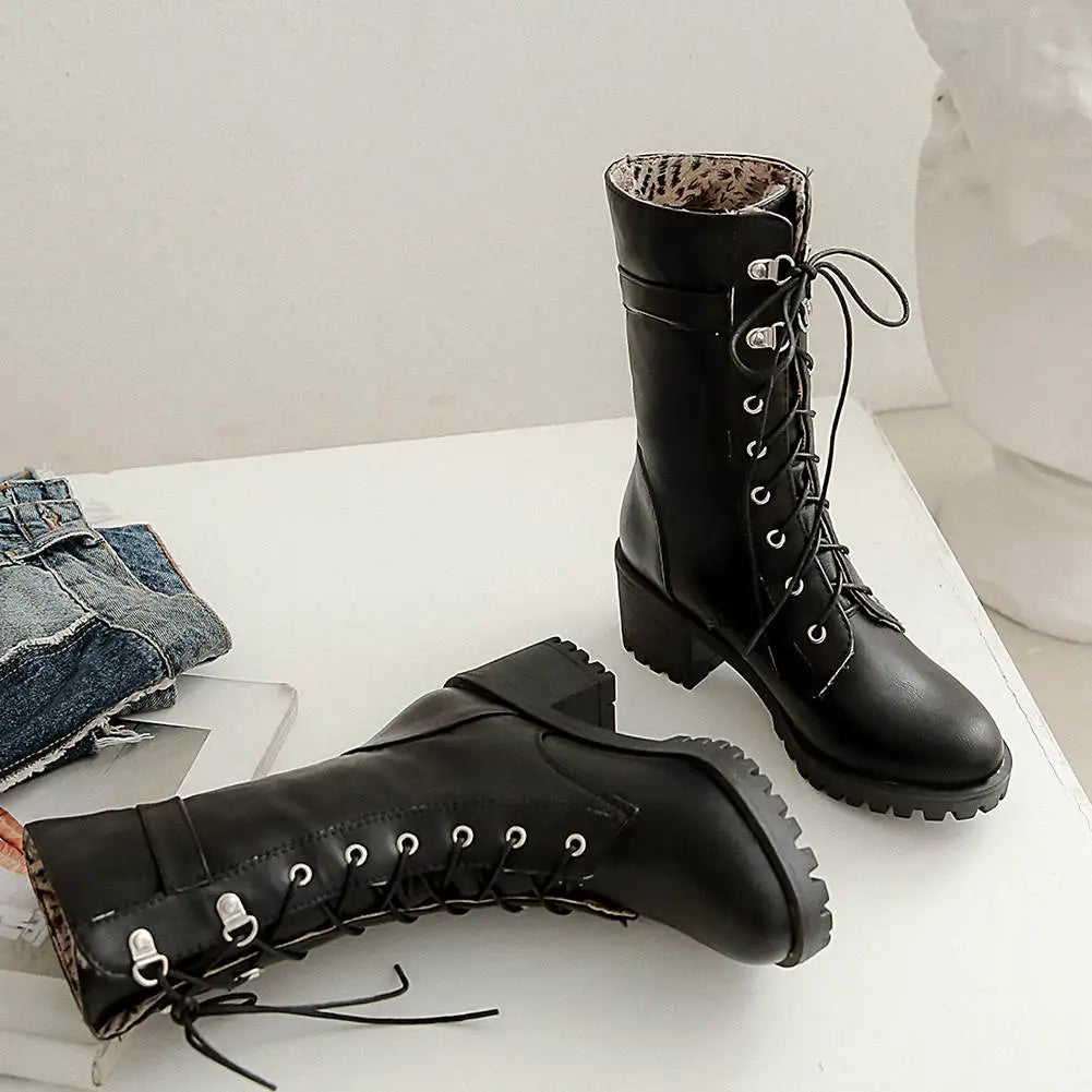 HUAJUANER 2023 Big Size 45 Autumn Winter Shoes High Quality Leather Boots Women Fashion non-slip Shoelaces Motorcycles Boots