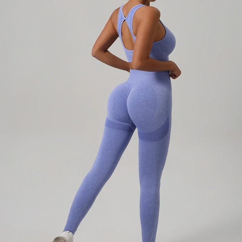 Sporty & Sleek – Women's Fitness Set