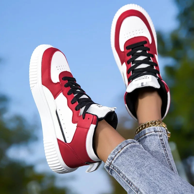 Women’s high-top sneakers, lightweight and durable. Sporty style.