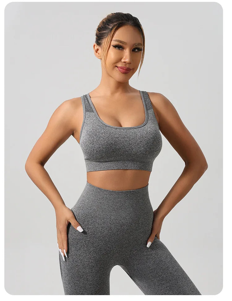 Sporty & Sleek – Women's Fitness Set