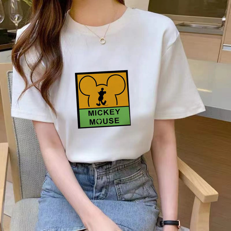 Nueva camiseta de manga corta blanca suelta adelgazante de moda de verano para mujeres estudiantes