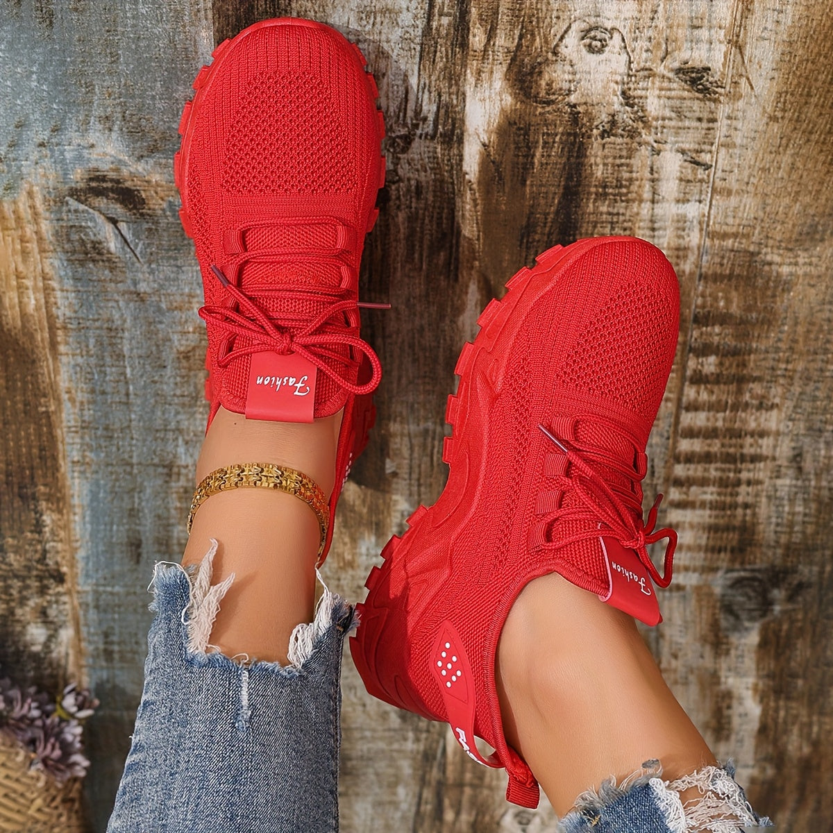 Lightweight, stylish, and super comfy women’s sneakers — perfect for summer, travel.