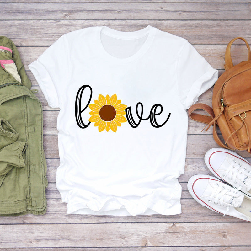 Camiseta feminina de manga curta com estampa de moda de amor aquarela